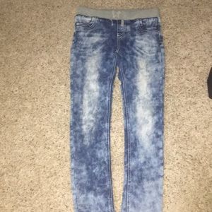 BLUE JEANS FOR GIRLS